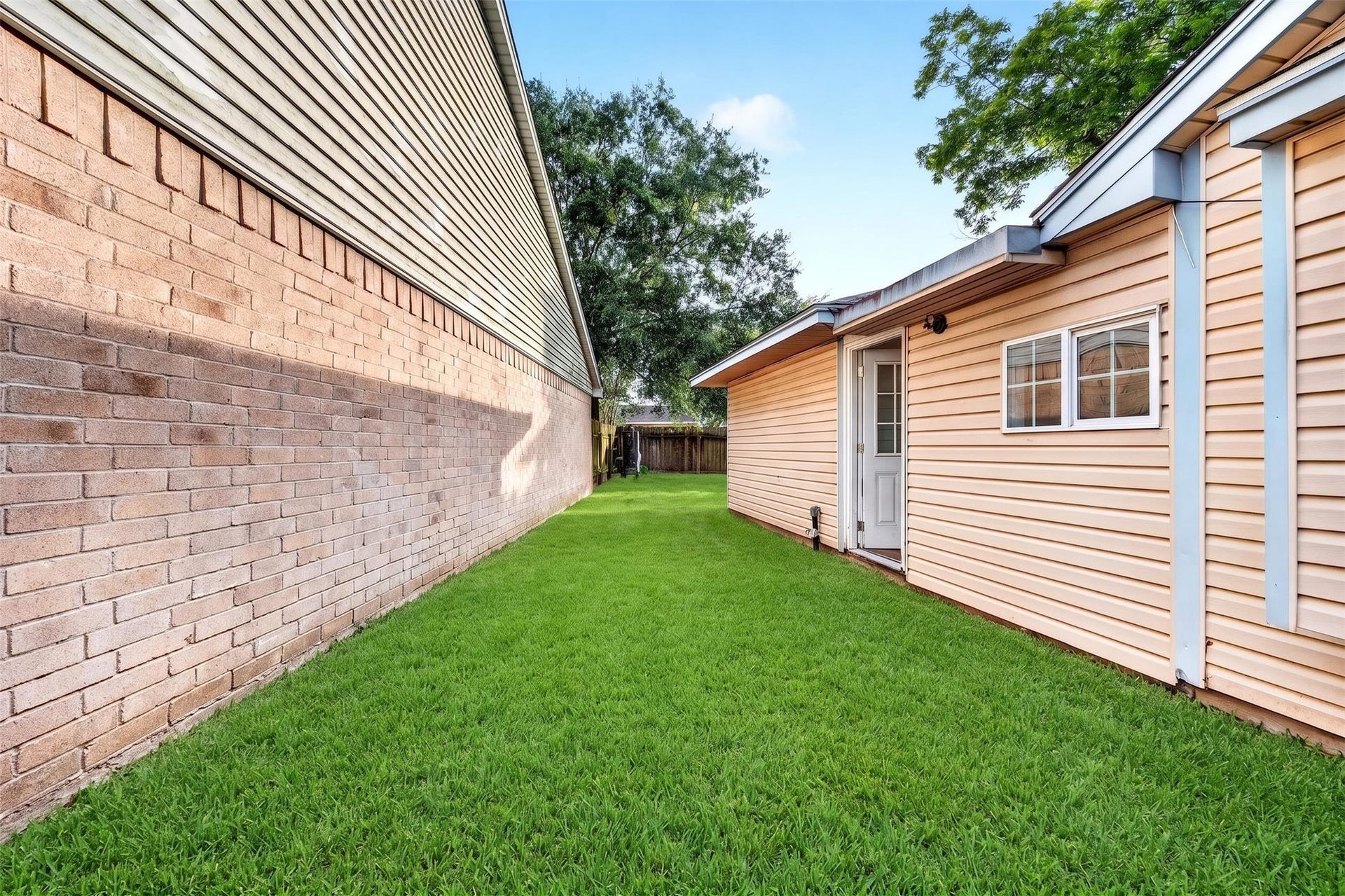 19963 Sutton Falls Drive, Cypress, TX 77433 19963 Sutton Falls Drive, Cypress, TX 77433