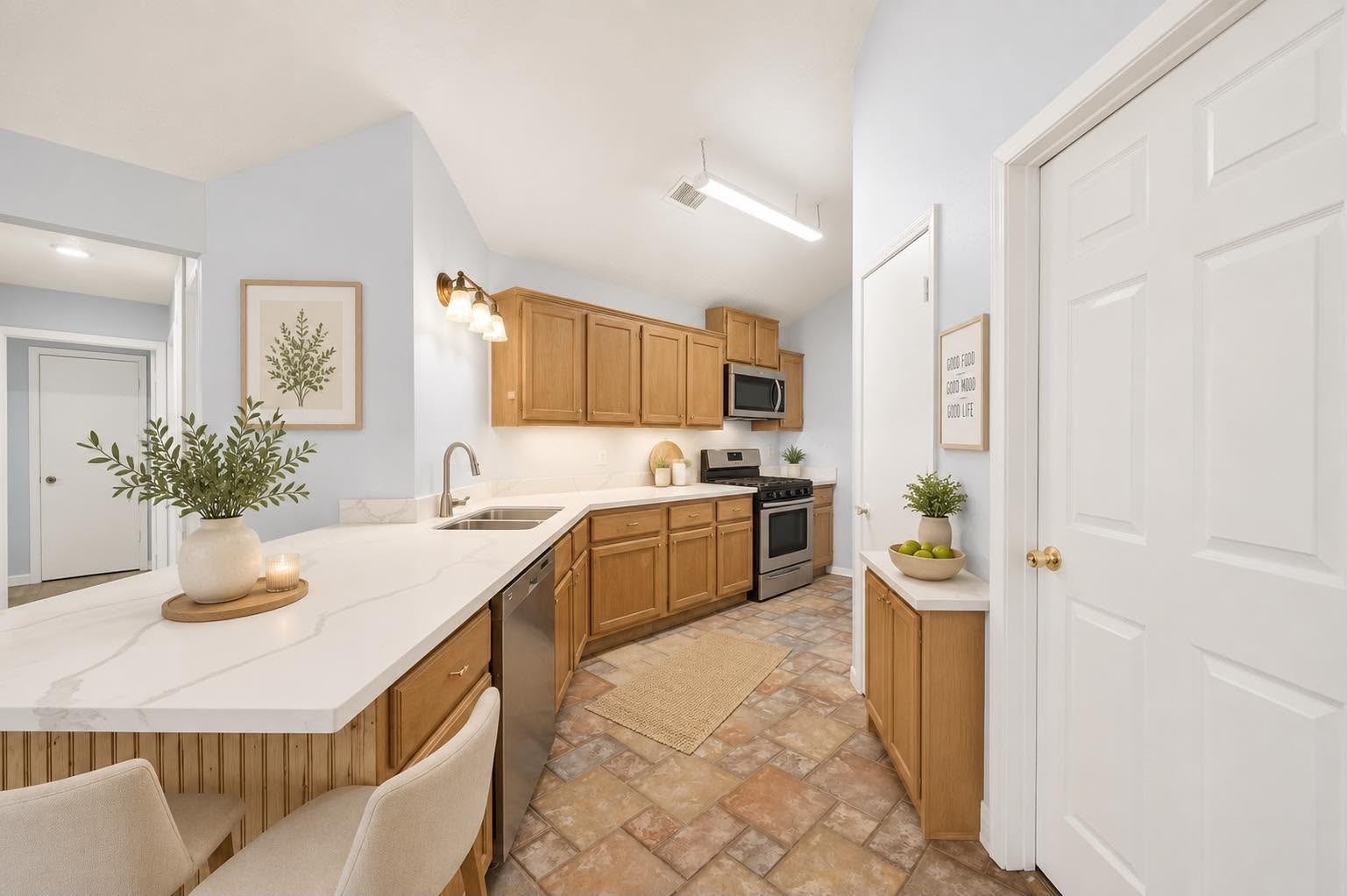 19963 Sutton Falls Drive, Cypress, TX 77433 Virtual Staging