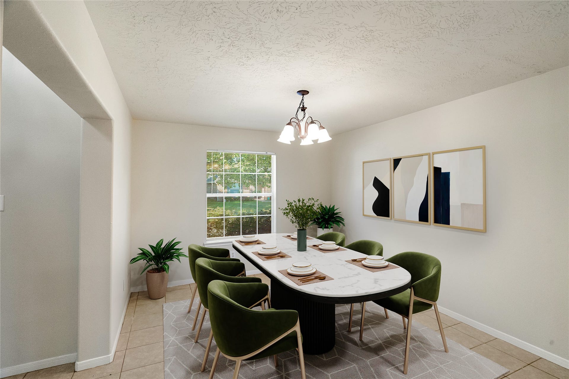 Virtual Staged Dining Room