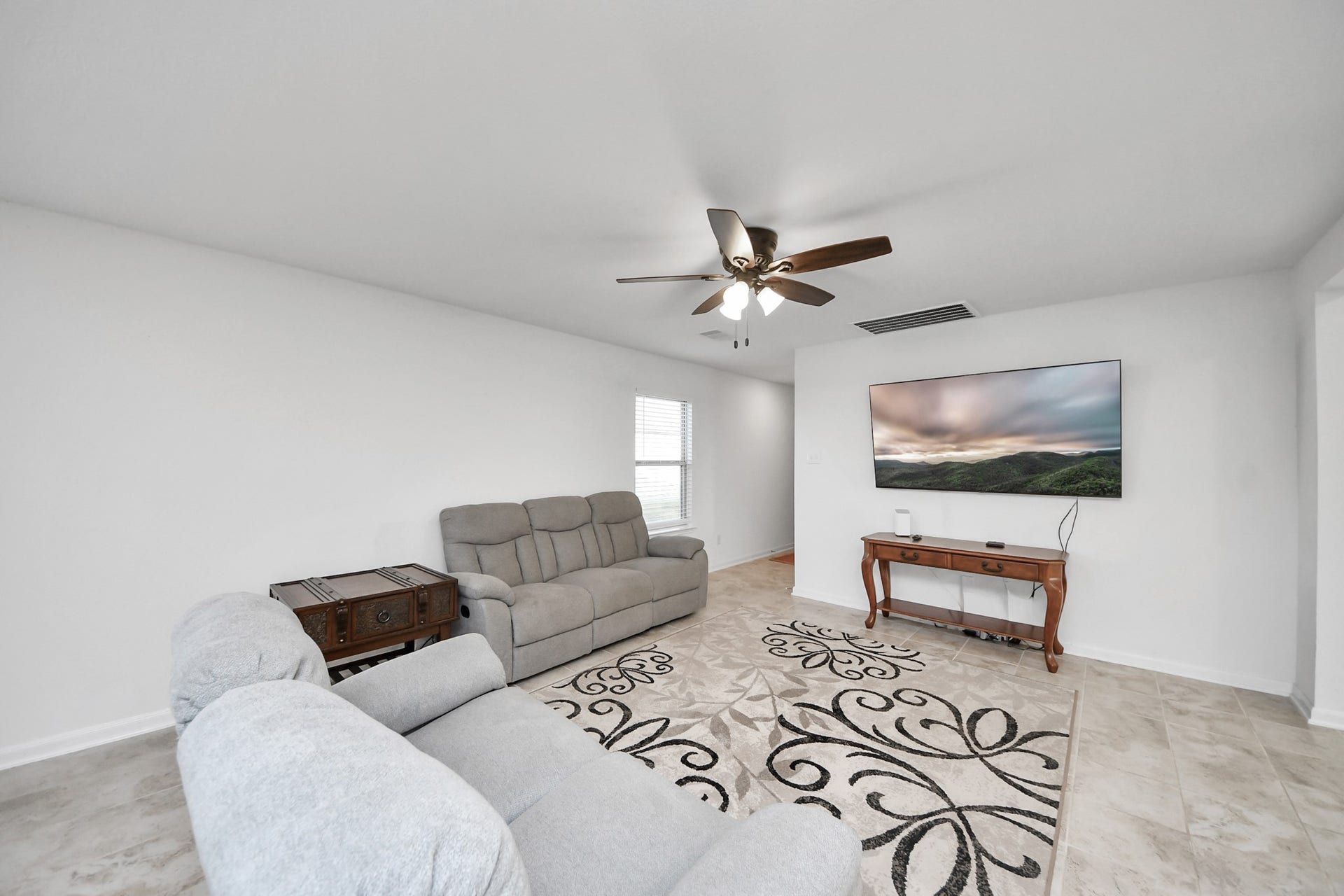 5924 Bluebonnet Lane, Rosenberg, TX 77469 5924 Bluebonnet Lane, Rosenberg, TX 77469