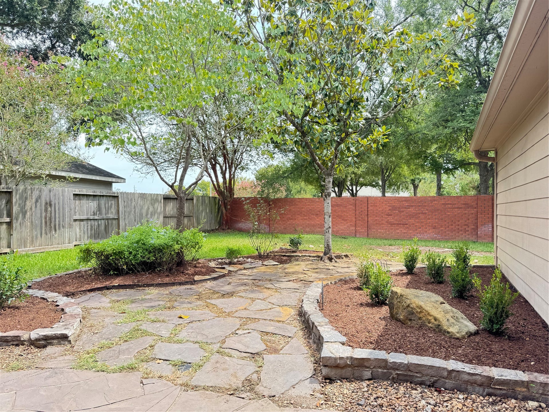 6926 Hearthside Drive, Sugar Land, TX 77479 6926 Hearthside Drive, Sugar Land, TX 77479