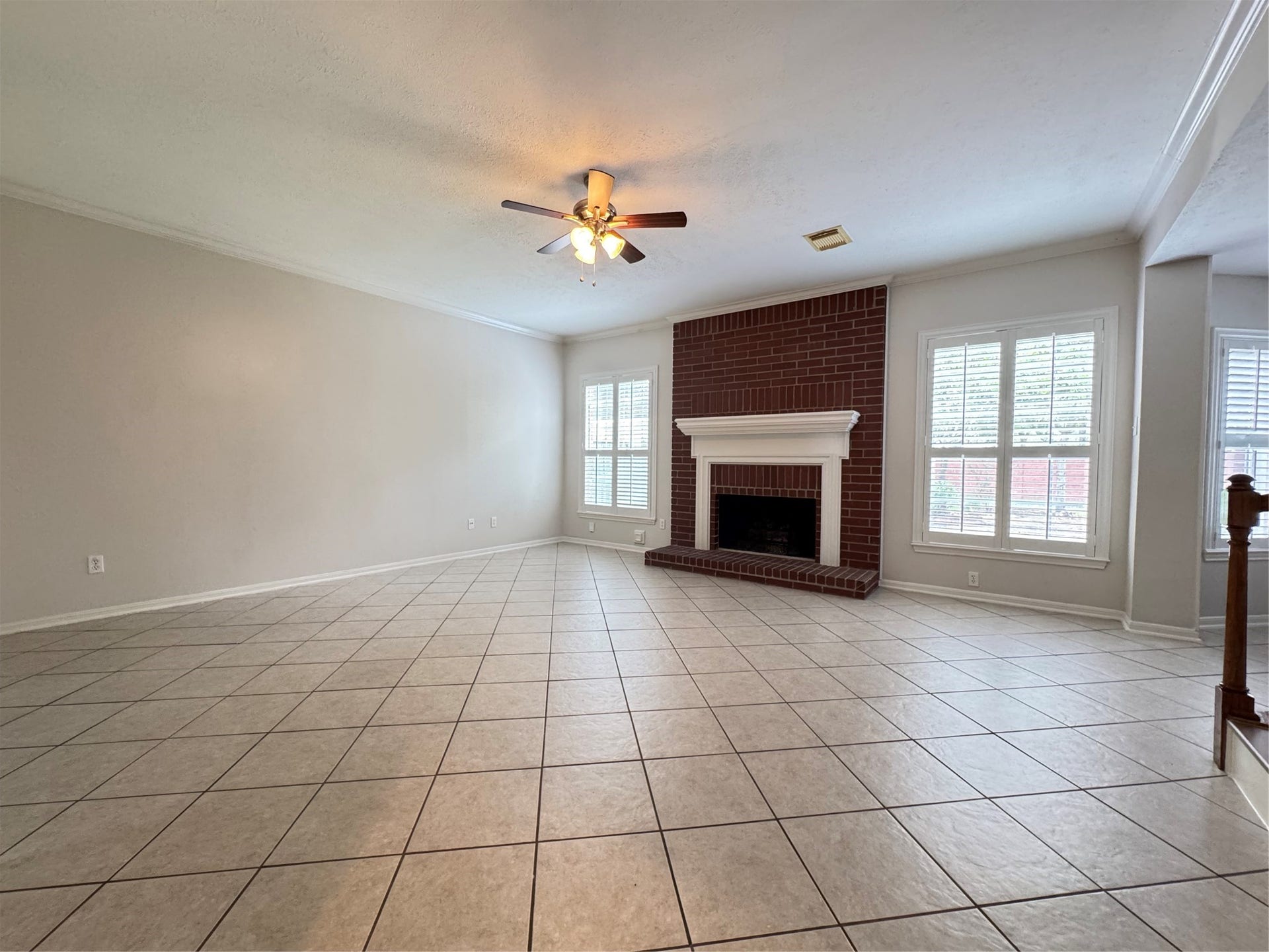 6926 Hearthside Drive, Sugar Land, TX 77479 6926 Hearthside Drive, Sugar Land, TX 77479