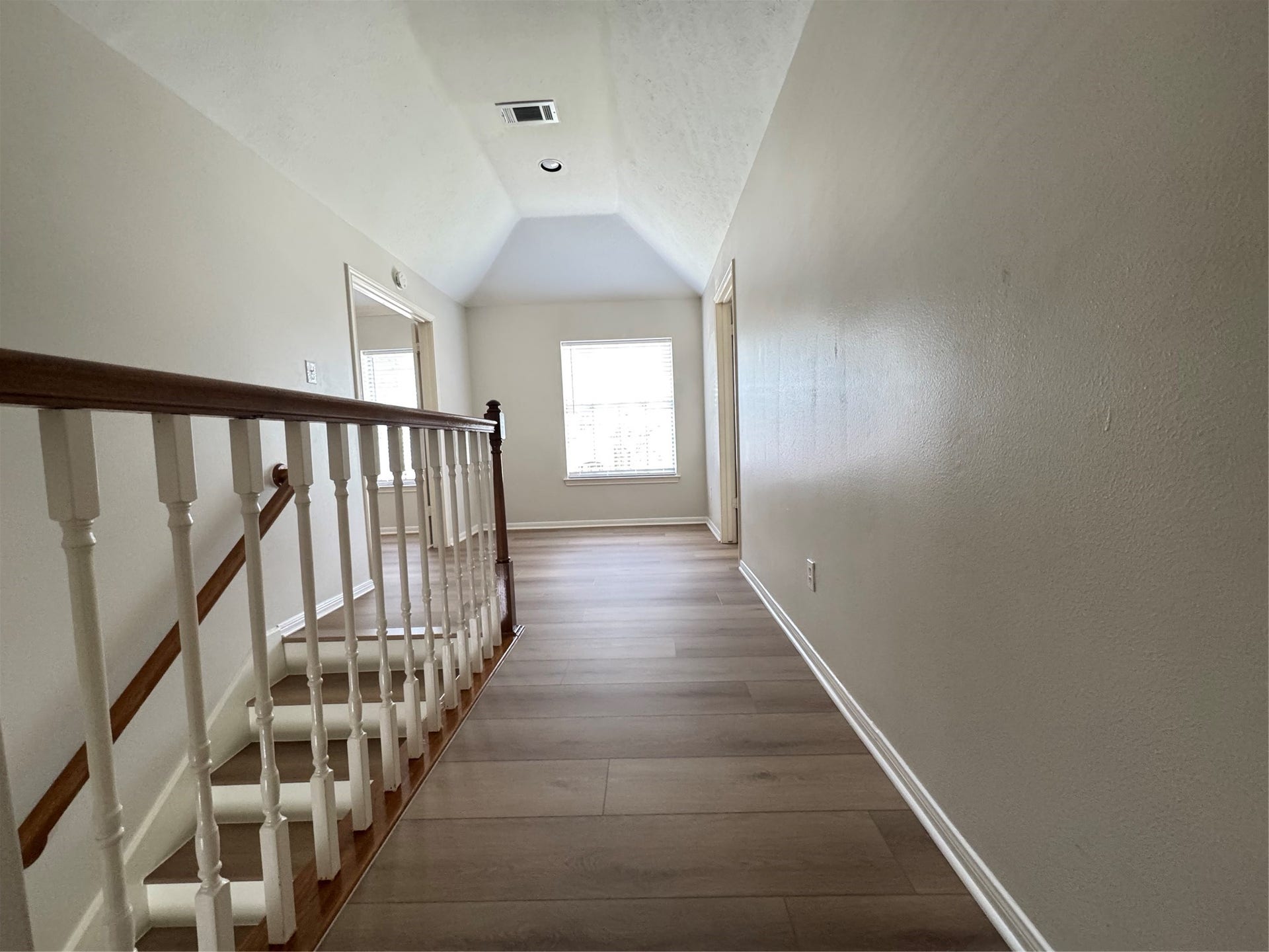6926 Hearthside Drive, Sugar Land, TX 77479 6926 Hearthside Drive, Sugar Land, TX 77479