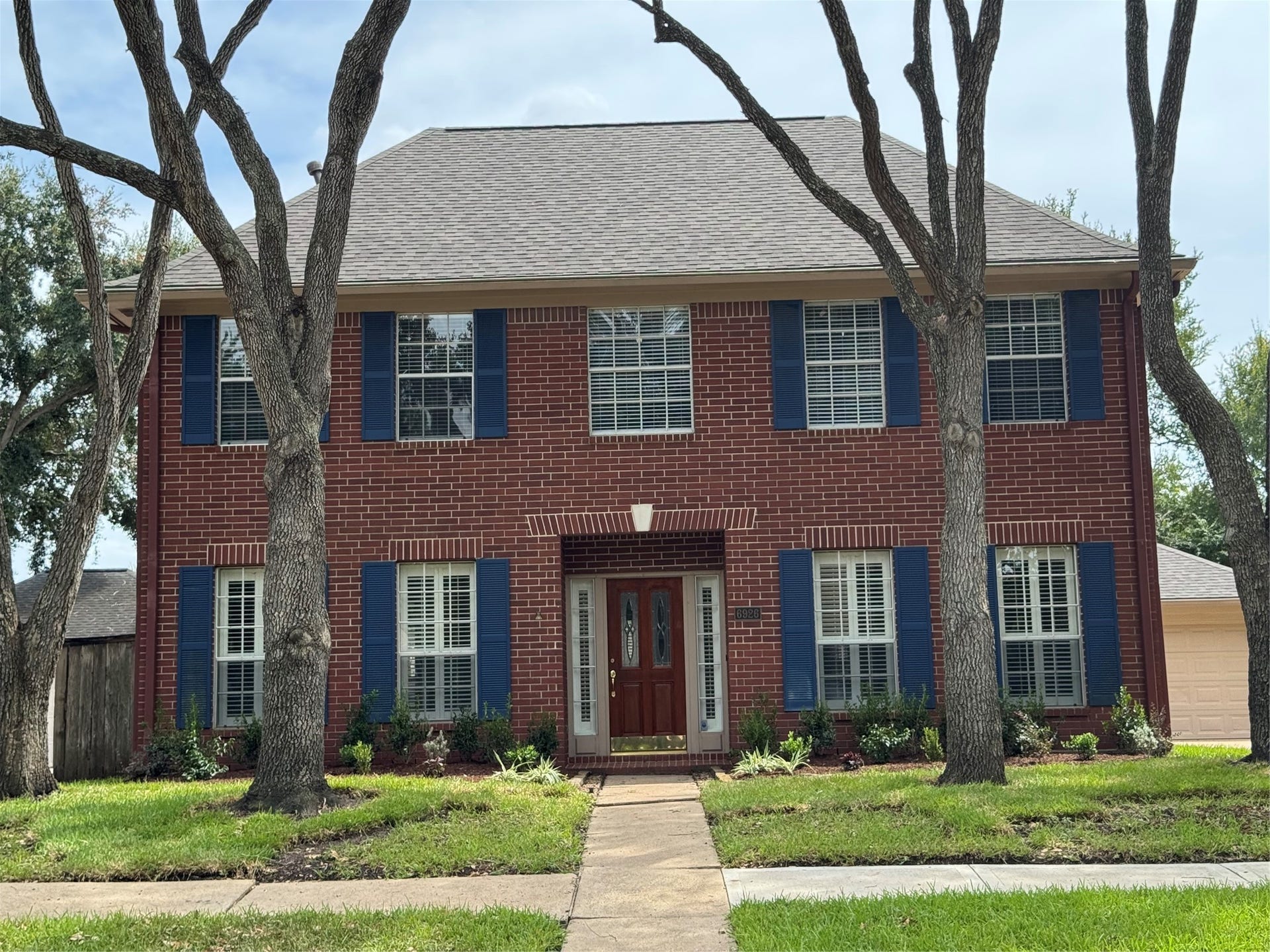 6926 Hearthside Drive, Sugar Land, TX 77479 6926 Hearthside Drive, Sugar Land, TX 77479