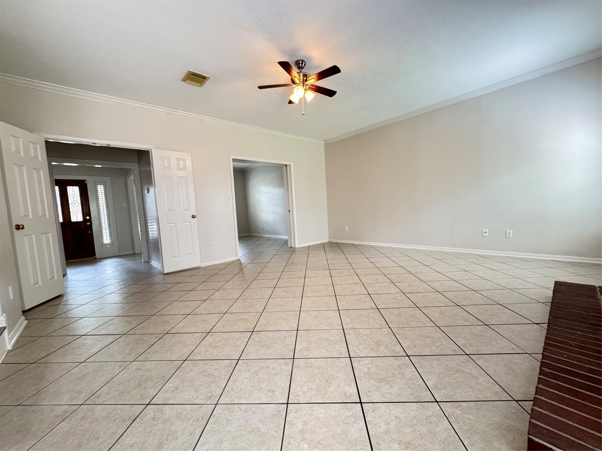 6926 Hearthside Drive, Sugar Land, TX 77479 6926 Hearthside Drive, Sugar Land, TX 77479