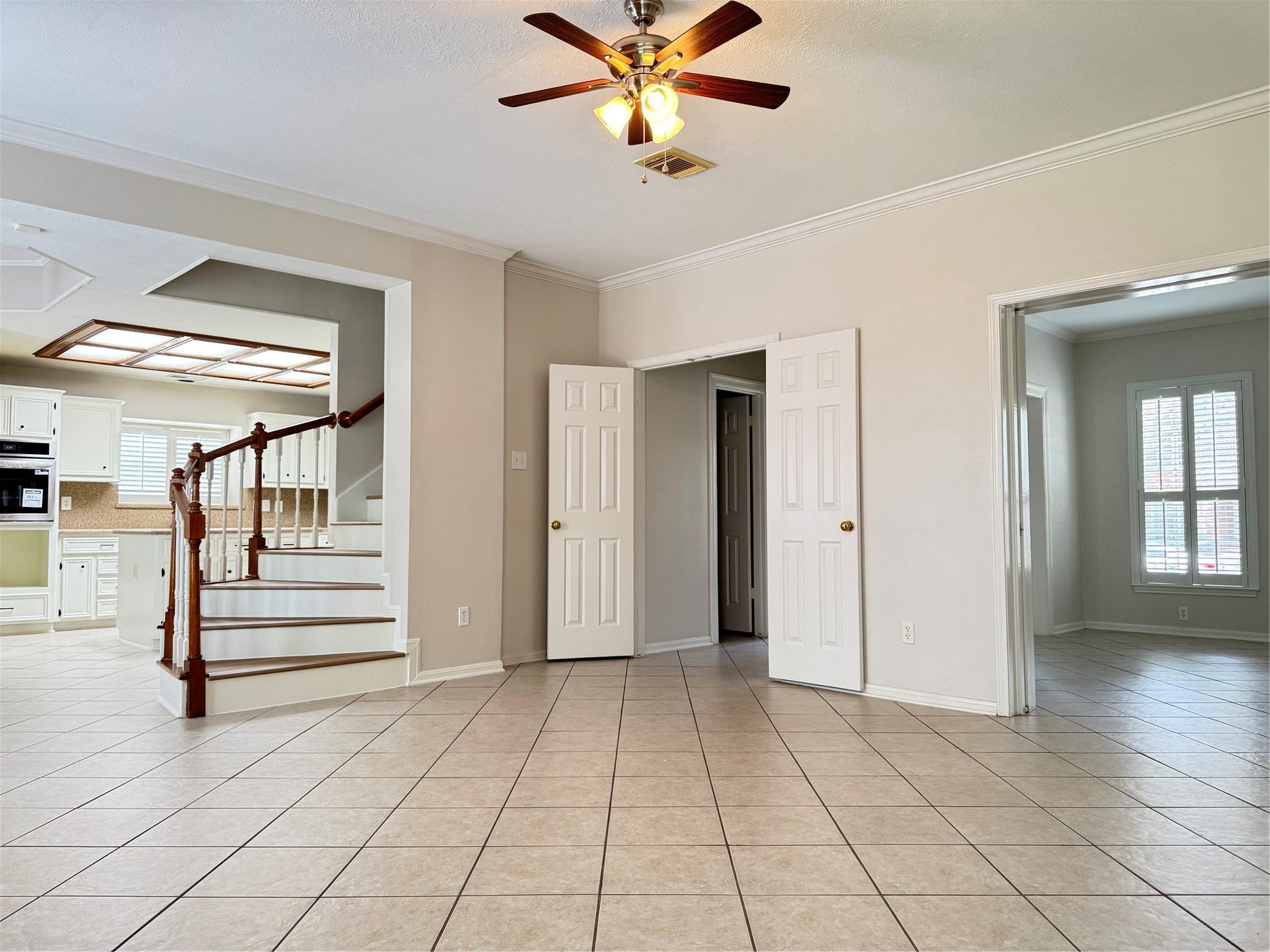 6926 Hearthside Drive, Sugar Land, TX 77479 6926 Hearthside Drive, Sugar Land, TX 77479