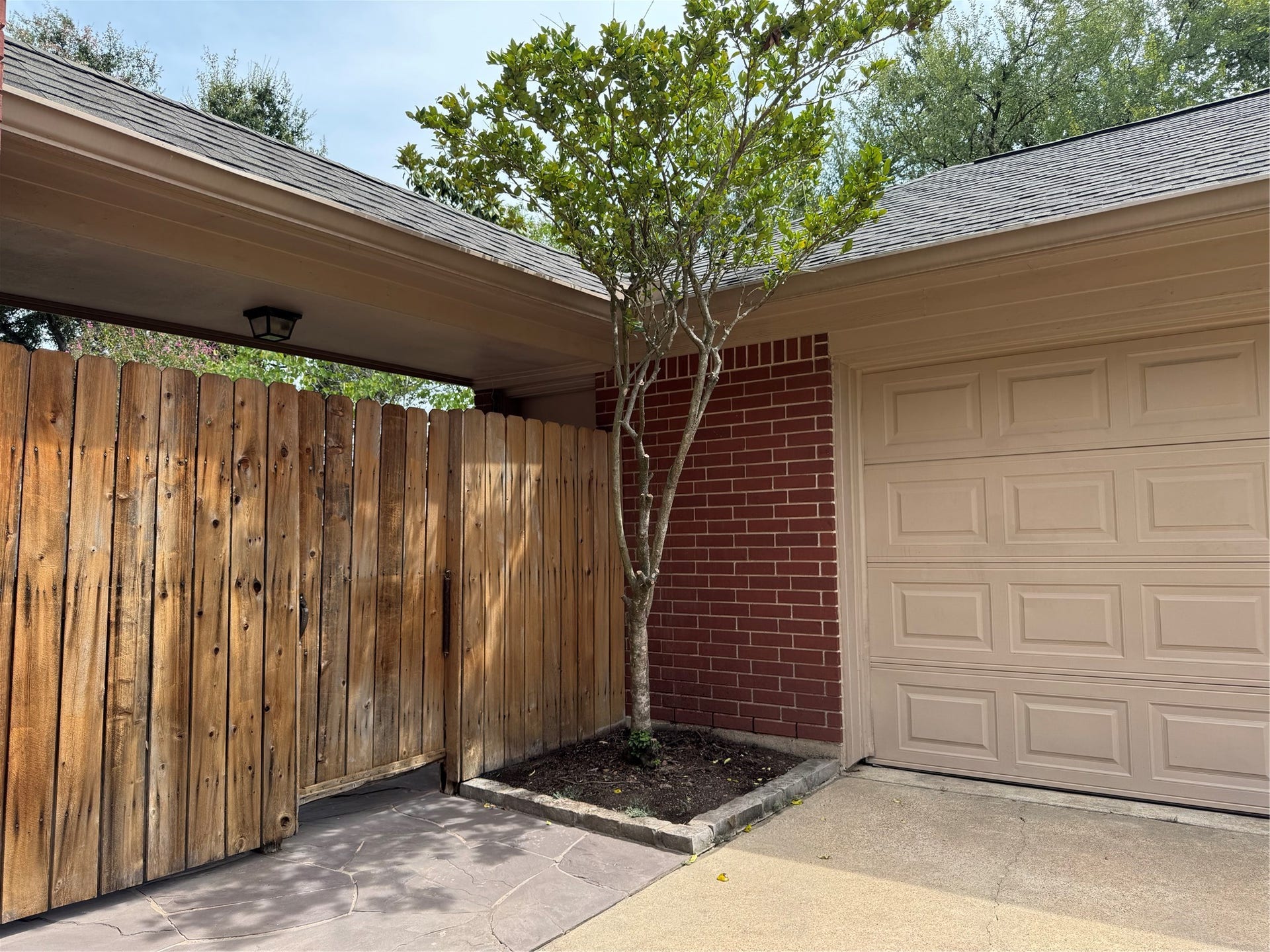 6926 Hearthside Drive, Sugar Land, TX 77479 6926 Hearthside Drive, Sugar Land, TX 77479