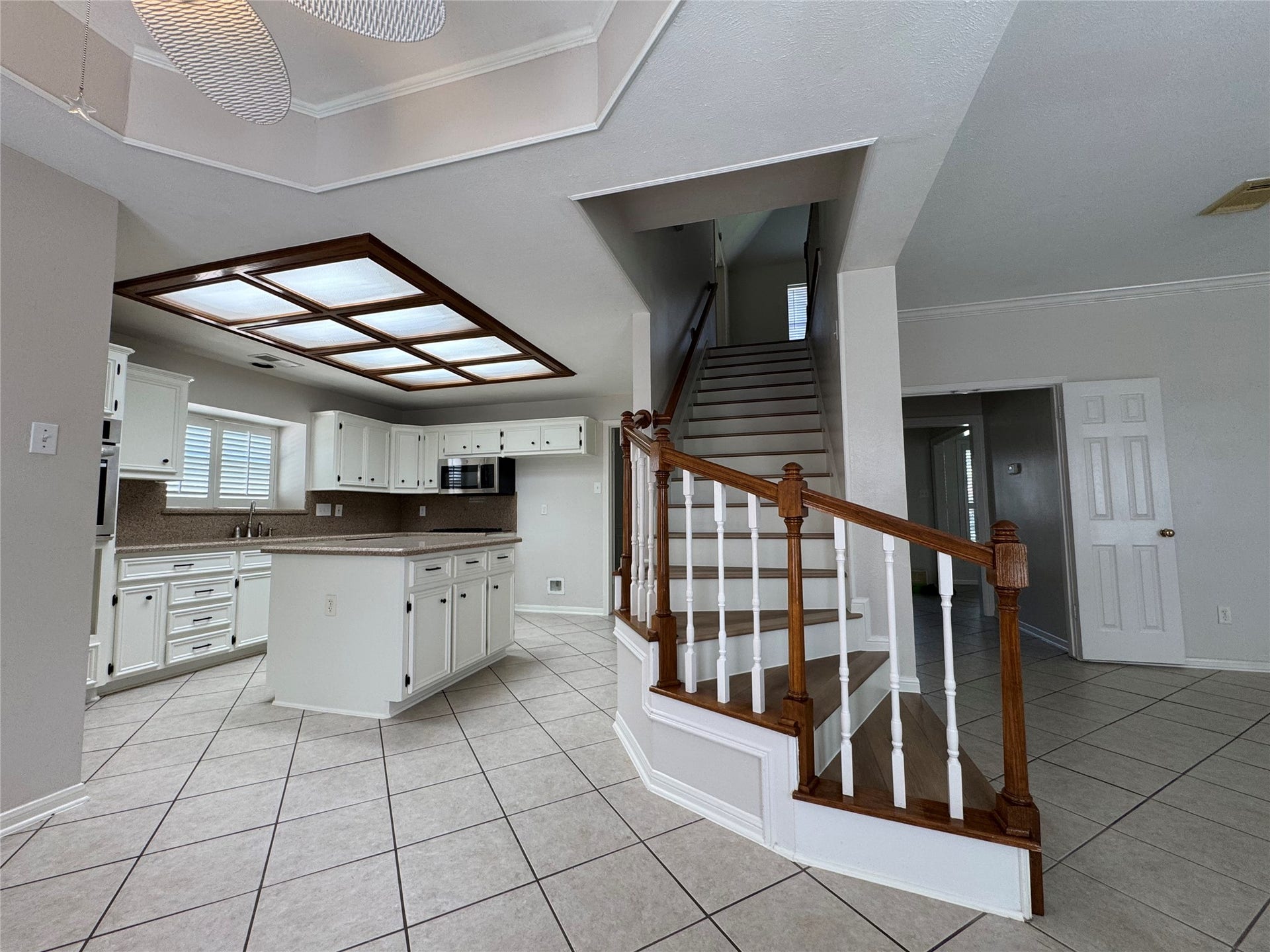 6926 Hearthside Drive, Sugar Land, TX 77479 6926 Hearthside Drive, Sugar Land, TX 77479