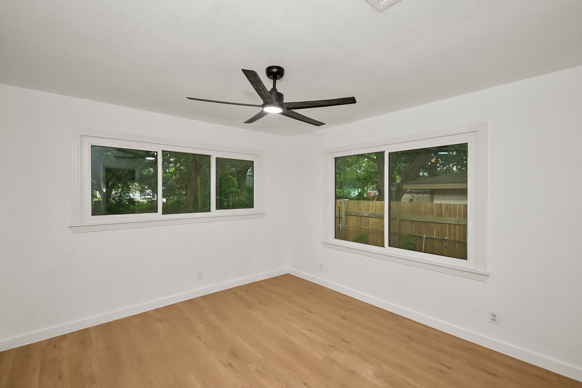 2508 N Houston Drive, La Marque, TX 77568 2508 N Houston Drive, La Marque, TX 77568