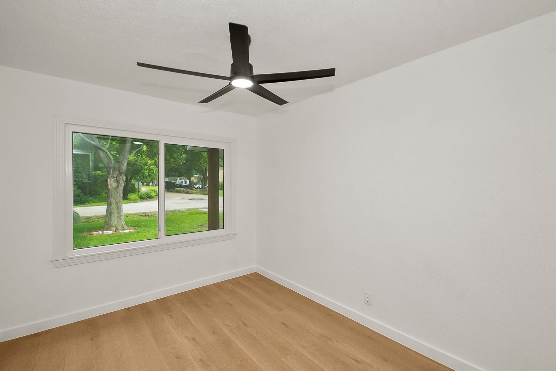 2508 N Houston Drive, La Marque, TX 77568 2508 N Houston Drive, La Marque, TX 77568