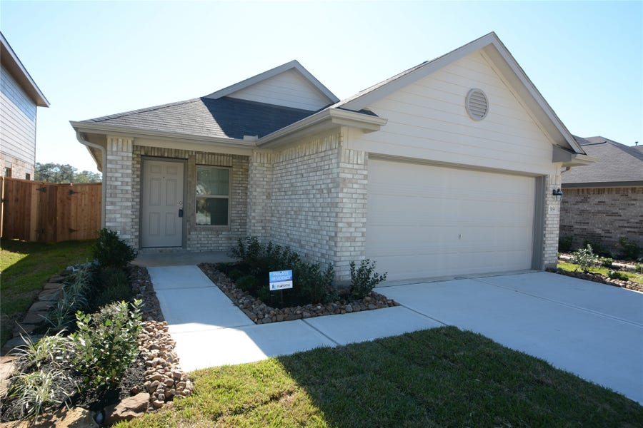 Property photo for 1319 Winding Willow Drive, Pinehurst, TX