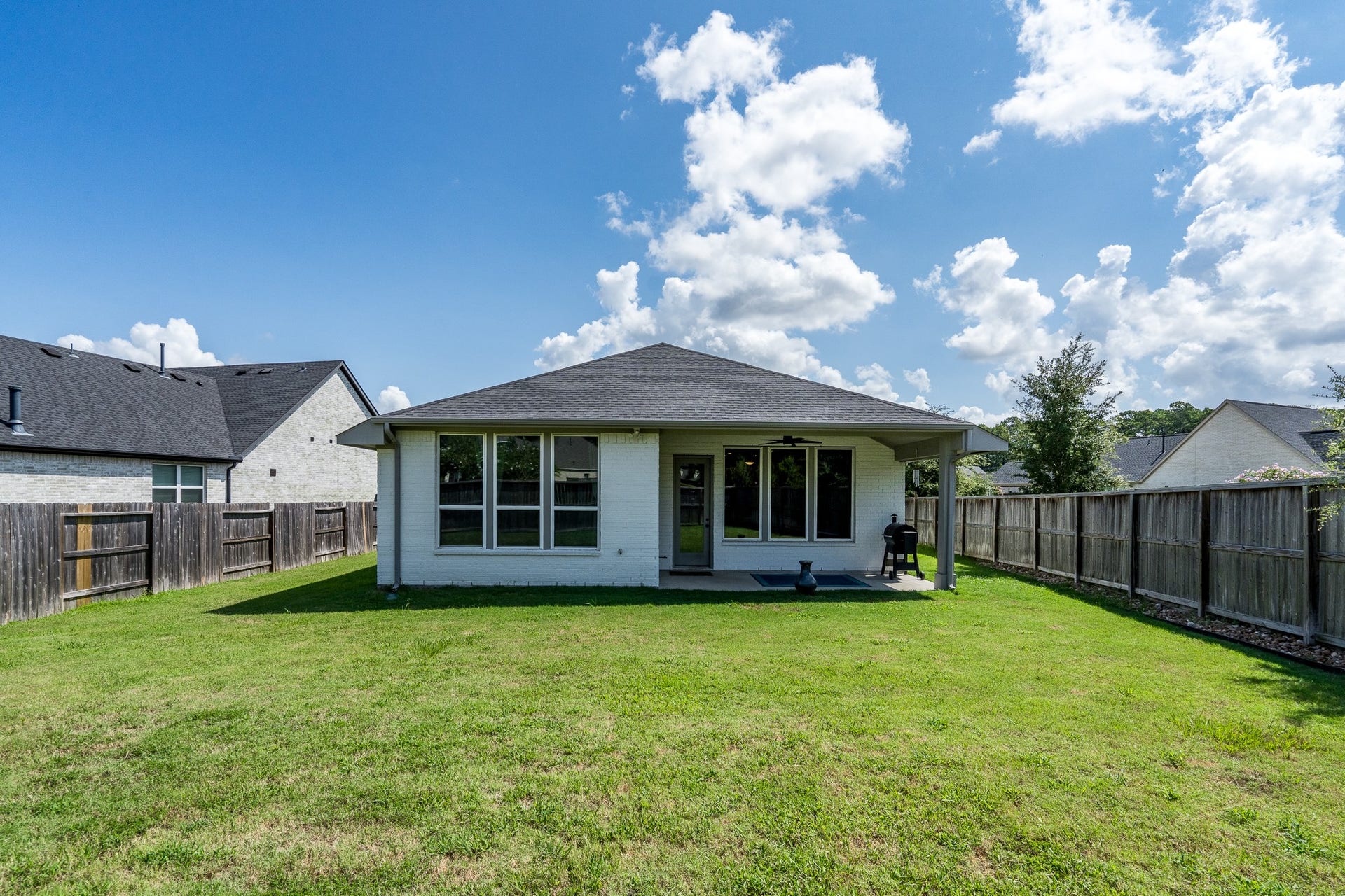 9403 Coleraine Court, Tomball, TX 77375 9403 Coleraine Court, Tomball, TX 77375