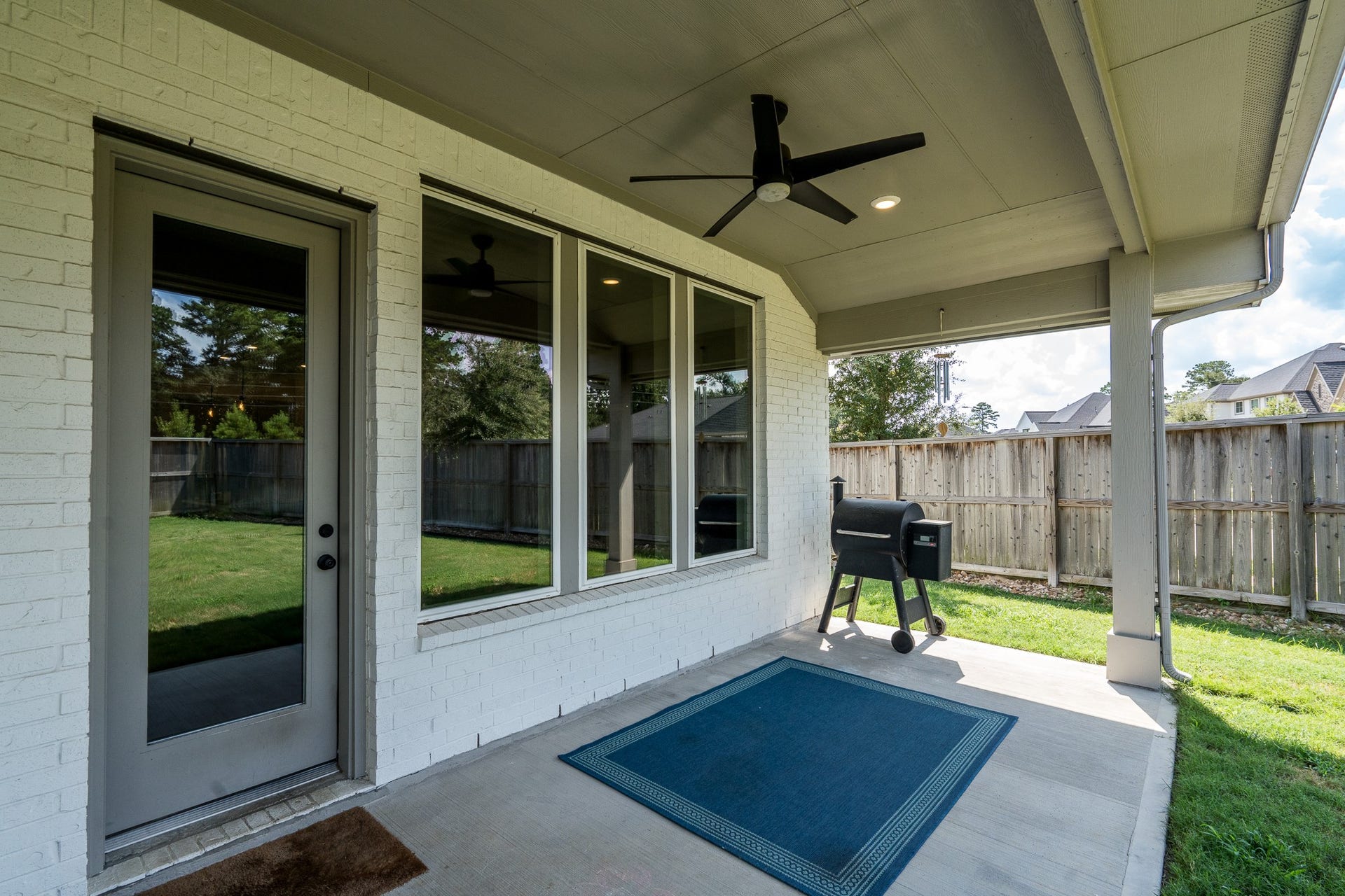 9403 Coleraine Court, Tomball, TX 77375 Covered patio