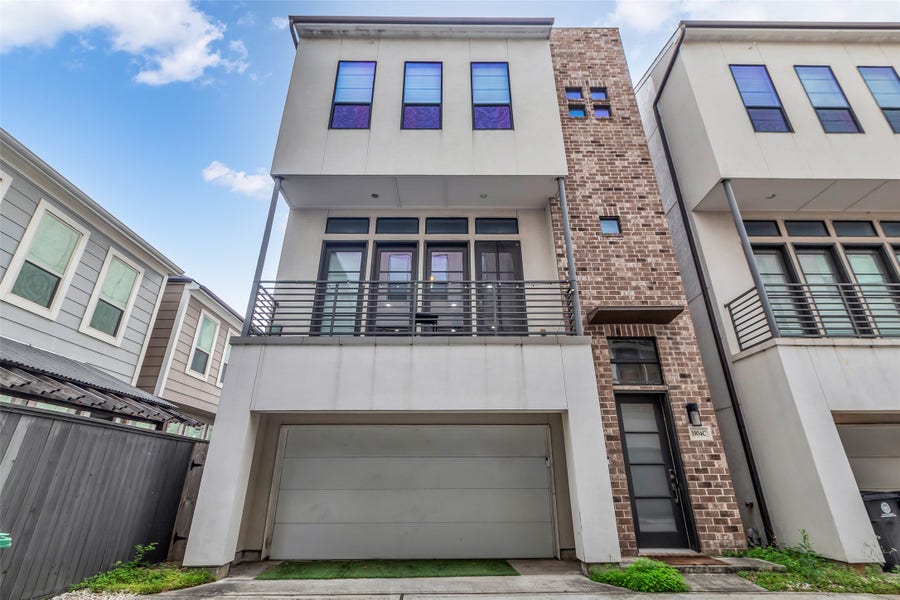 Property photo for 1904 Crockett Street, #C, Houston, TX
