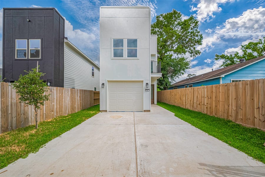 Property photo for 7307 W Knoll Street, Houston, TX