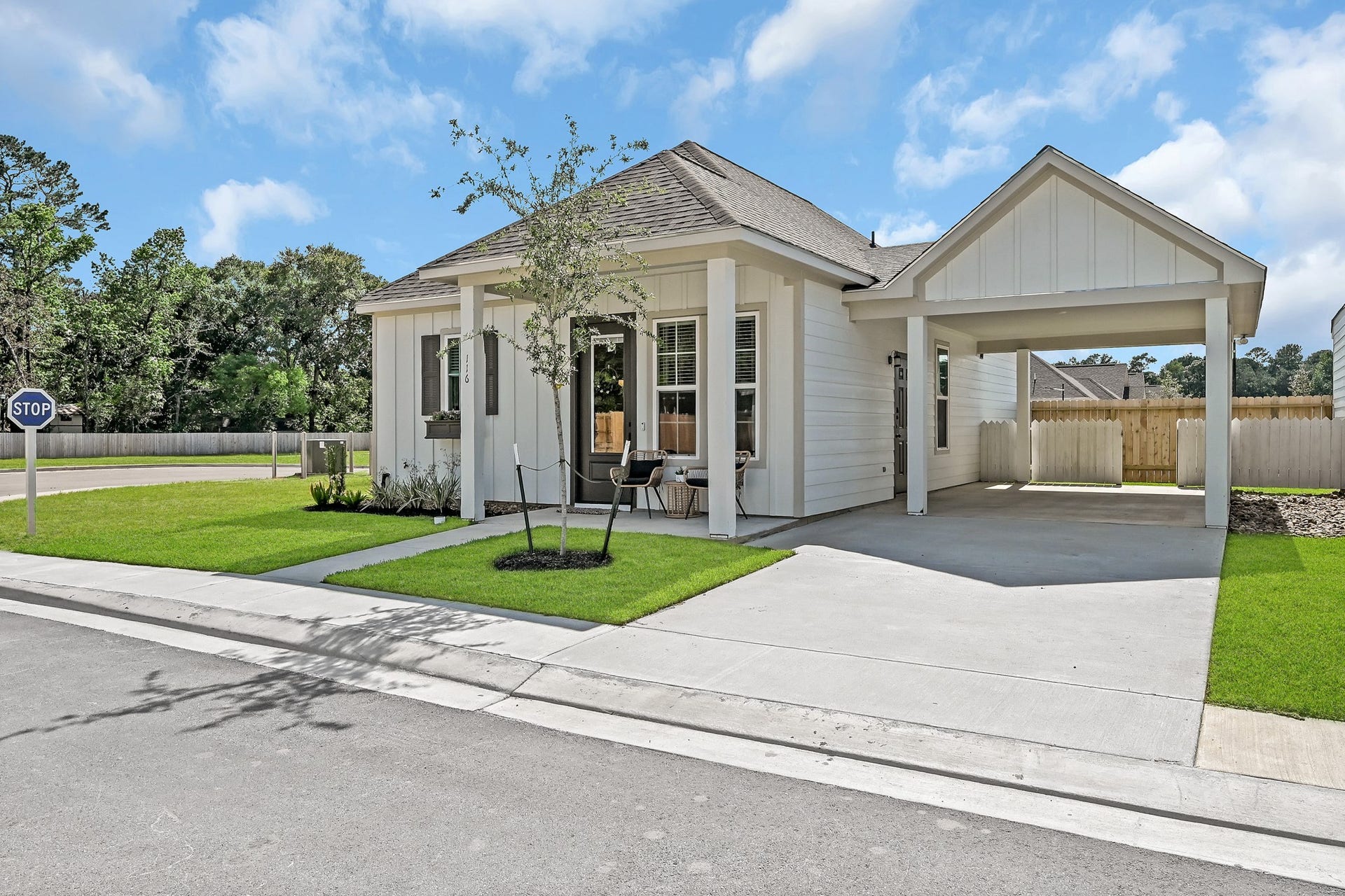 33455 Buckshot Ln Lane, #104, Magnolia, TX 77354 Views of the beautiful two bedroom, two bathroom home!
Model home.