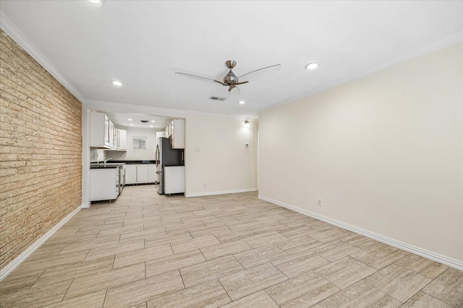 Property photo for 216 Marshall Street, #2, Houston, TX