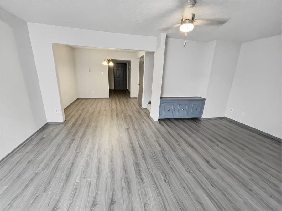 Property photo for 7283 Chasewood Drive, Houston, TX