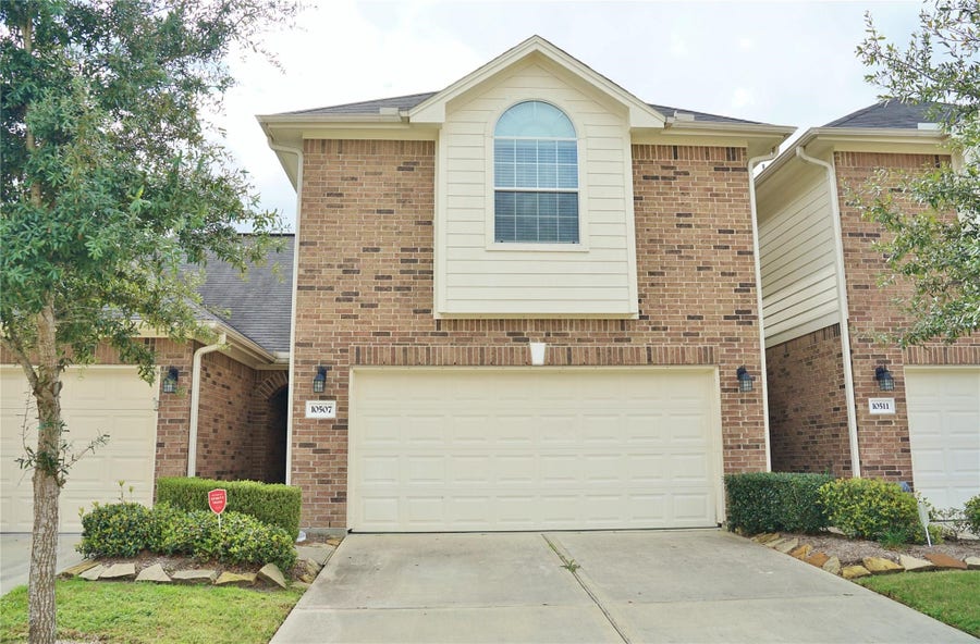 Property photo for 10507 Willow Park Green, Houston, TX