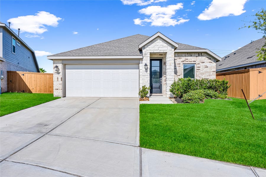 Property photo for 2701 Meridian Springs Drive, Texas City, TX