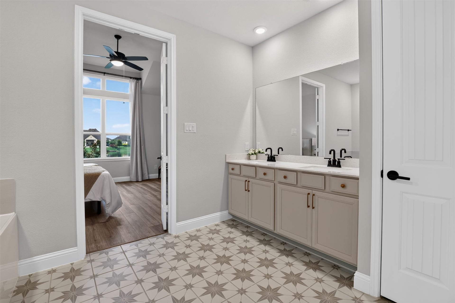 18207 W Shoreline Vista Lane, Cypress, TX 77433 18207 W Shoreline Vista Lane, Cypress, TX 77433