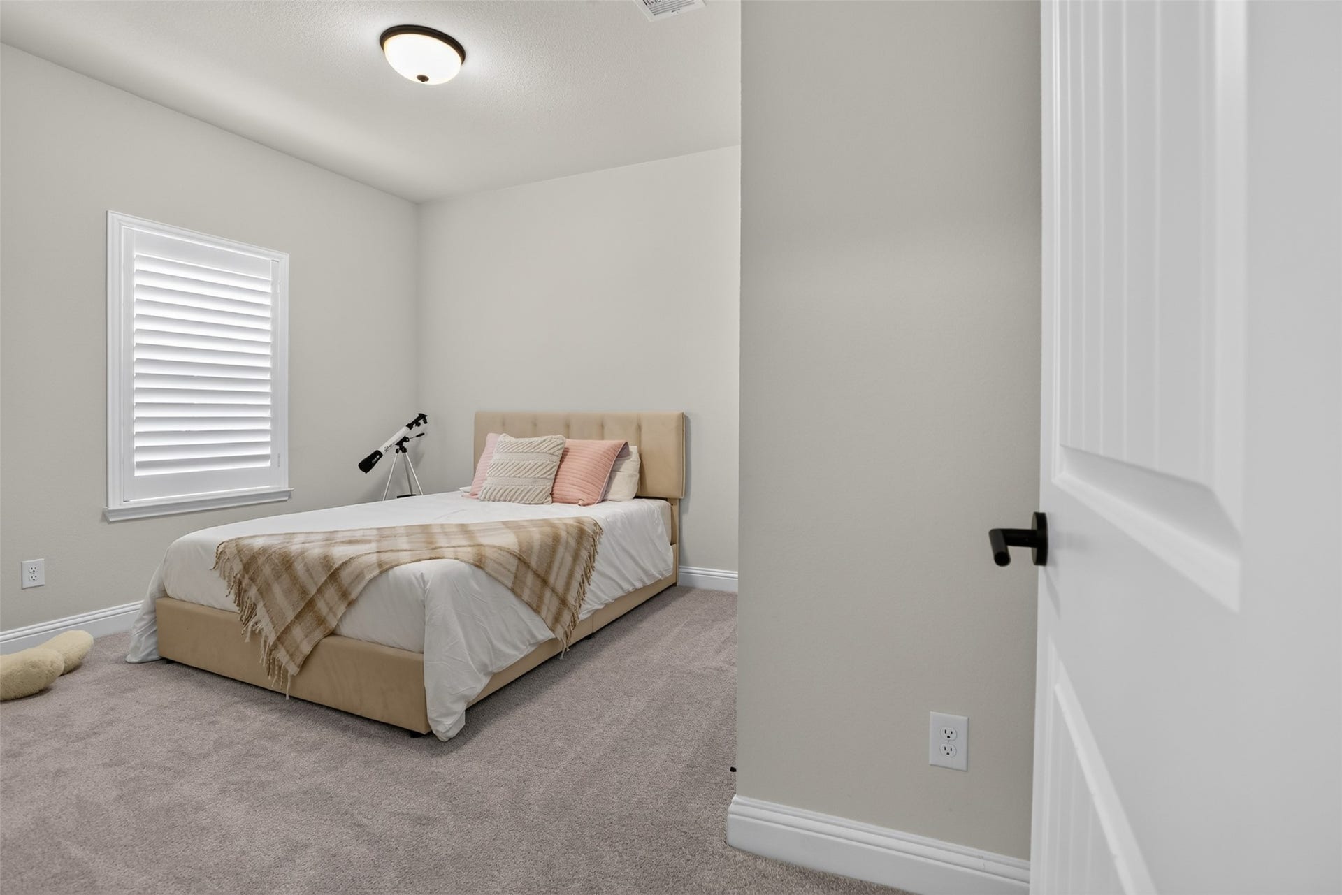 18207 W Shoreline Vista Lane, Cypress, TX 77433 18207 W Shoreline Vista Lane, Cypress, TX 77433