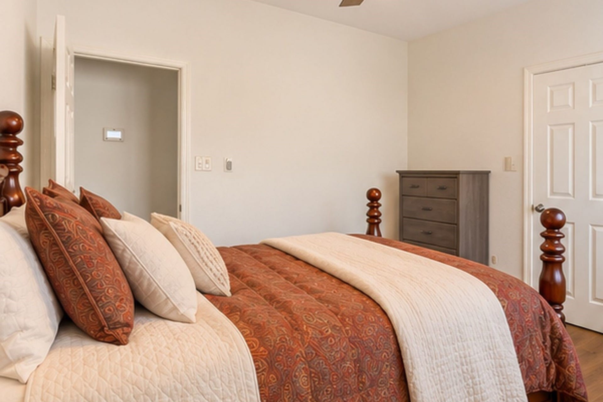 7015 GREATWOOD TRAILS COURT, Sugar Land, TX 77479 7015 GREATWOOD TRAILS COURT, Sugar Land, TX 77479