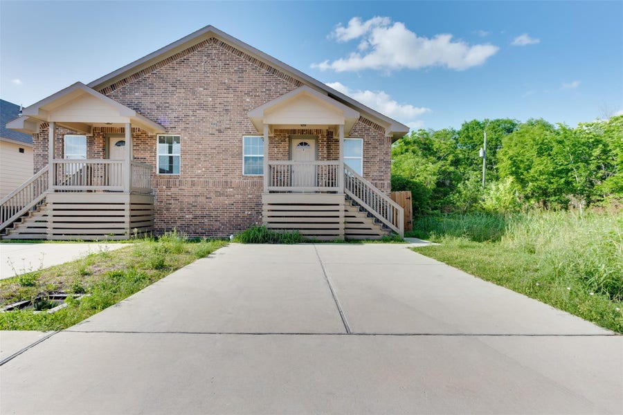 Property photo for 5405 Groveton Street, Houston, TX