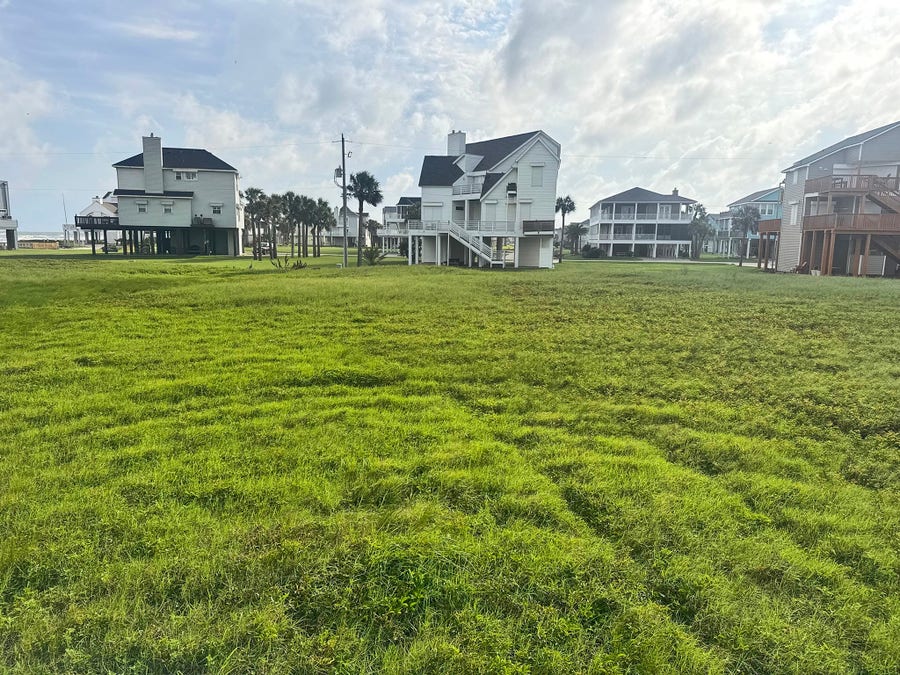 Property photo for 46 Deets Road, Galveston, TX