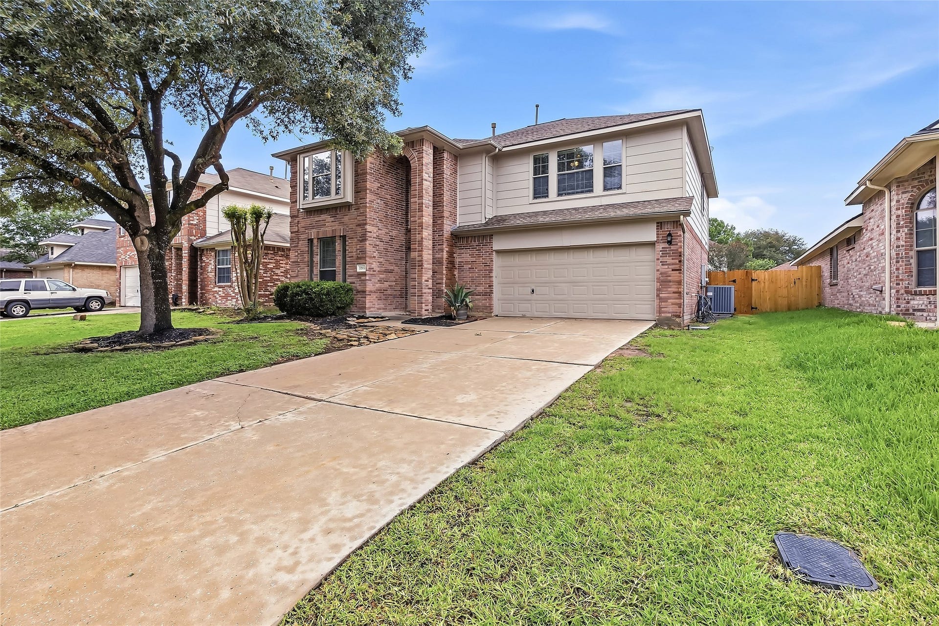 32014 Decker Oaks Drive, Pinehurst, TX 77362 32014 Decker Oaks Drive, Pinehurst, TX 77362