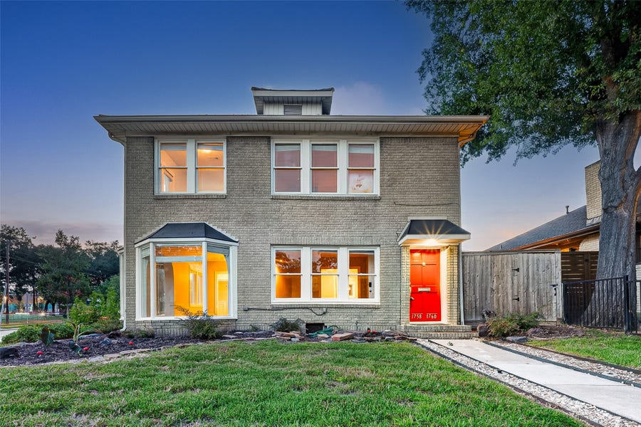 Property photo for 1758 Hawthorne Street, #1, Houston, TX