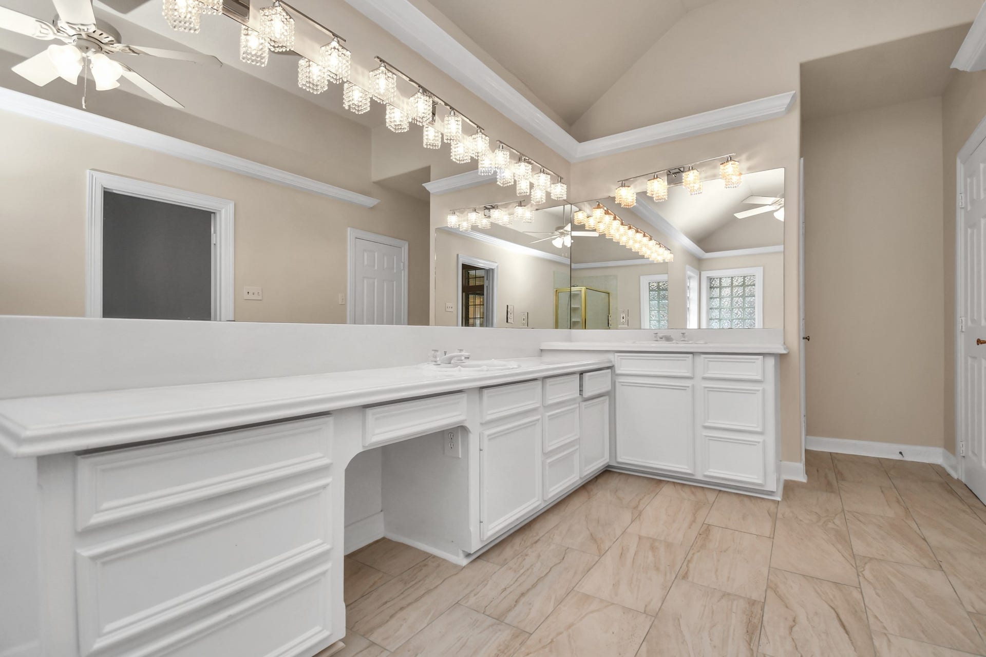 4727 Cashel Castle Drive, Houston, TX 77069 4727 Cashel Castle Drive, Houston, TX 77069