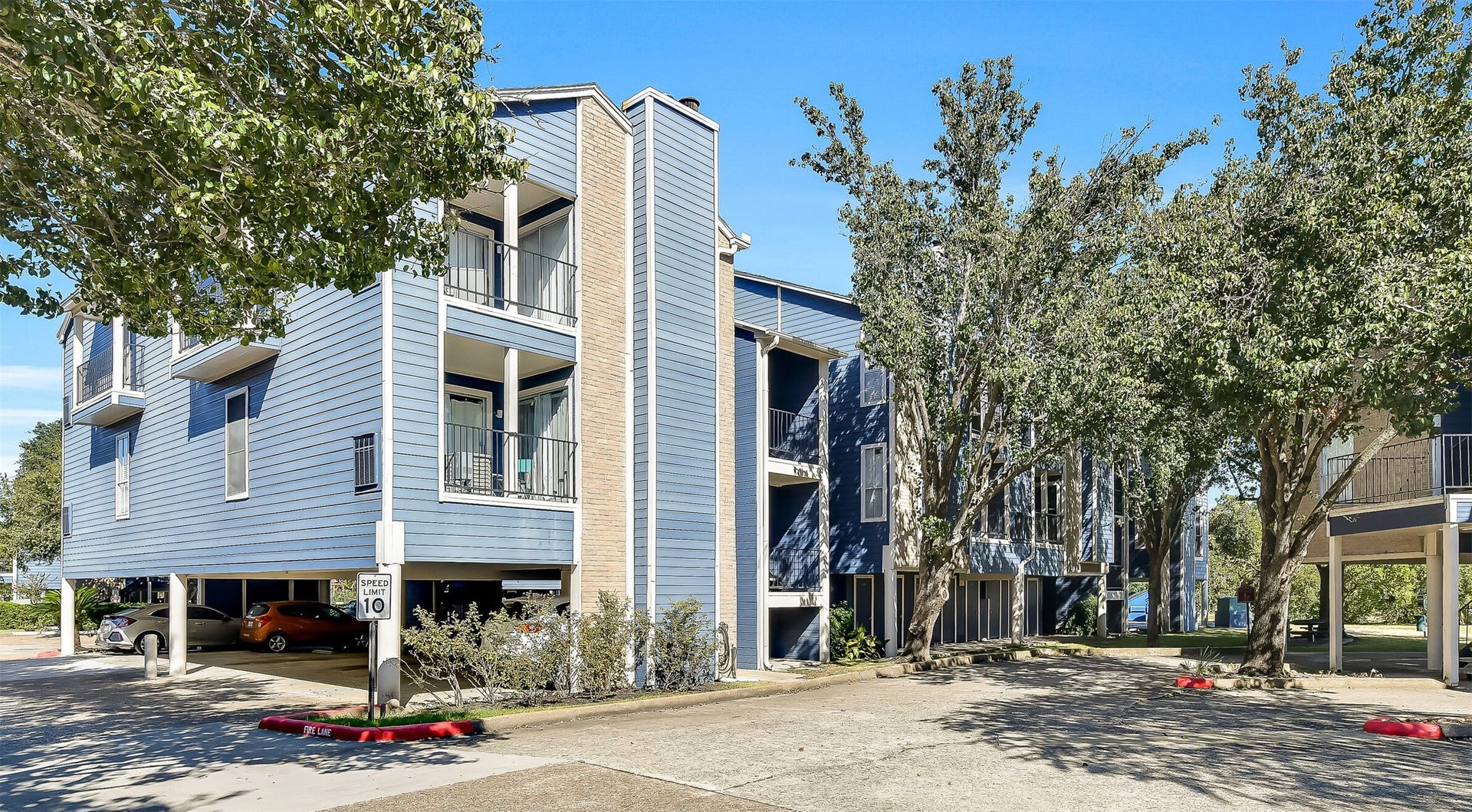 18519 Egret Bay Boulevard, #1710, Webster, TX 77058 18519 Egret Bay Boulevard, #1710, Webster, TX 77058
