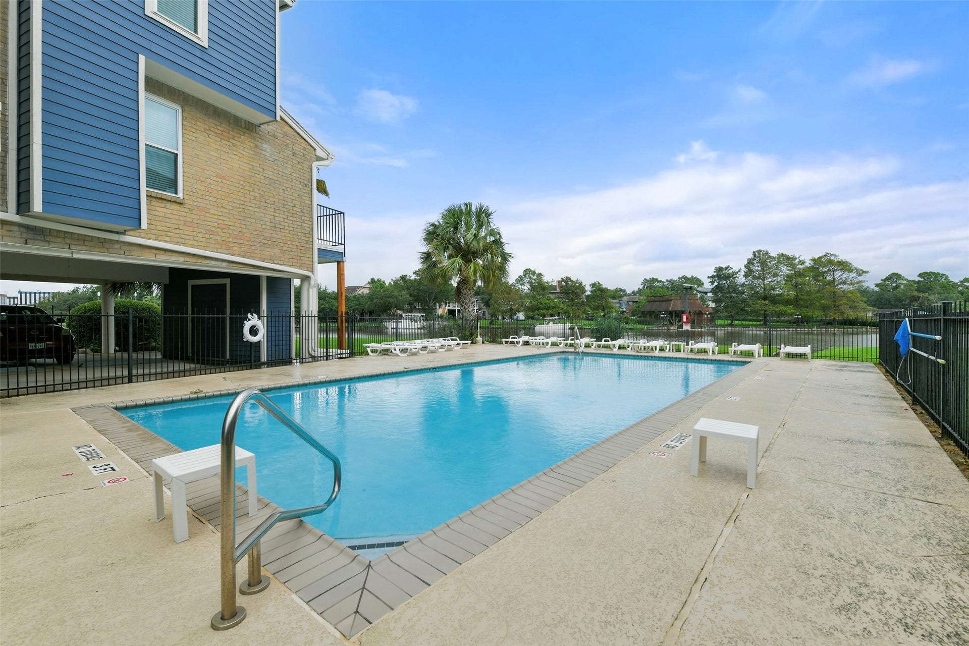 18519 Egret Bay Boulevard, #1710, Webster, TX 77058 18519 Egret Bay Boulevard, #1710, Webster, TX 77058