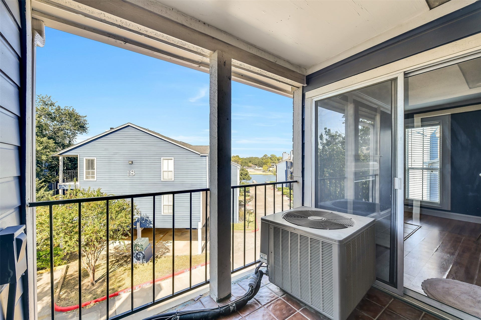 18519 Egret Bay Boulevard, #1710, Webster, TX 77058 18519 Egret Bay Boulevard, #1710, Webster, TX 77058
