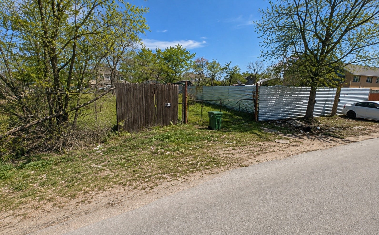 1015 Glen Avenue, Houston, TX 77088