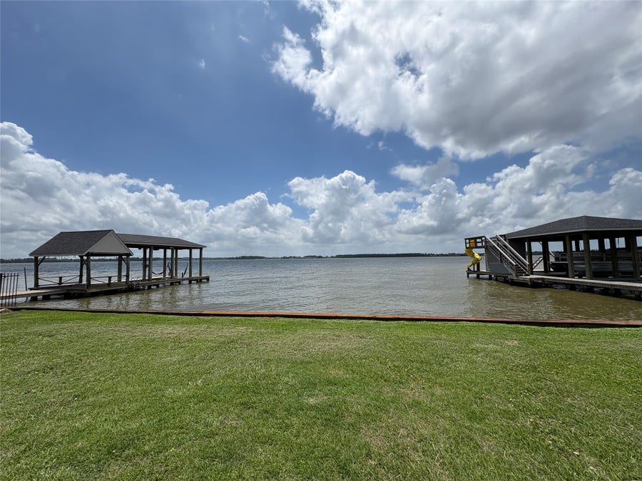Property photo for 3739 Shore Shadows Drive, Crosby, TX