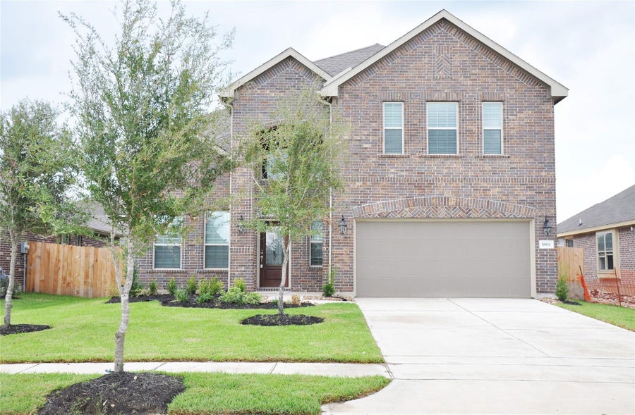 Property photo for 18111 Tall Chestnut Street, Cypress, TX