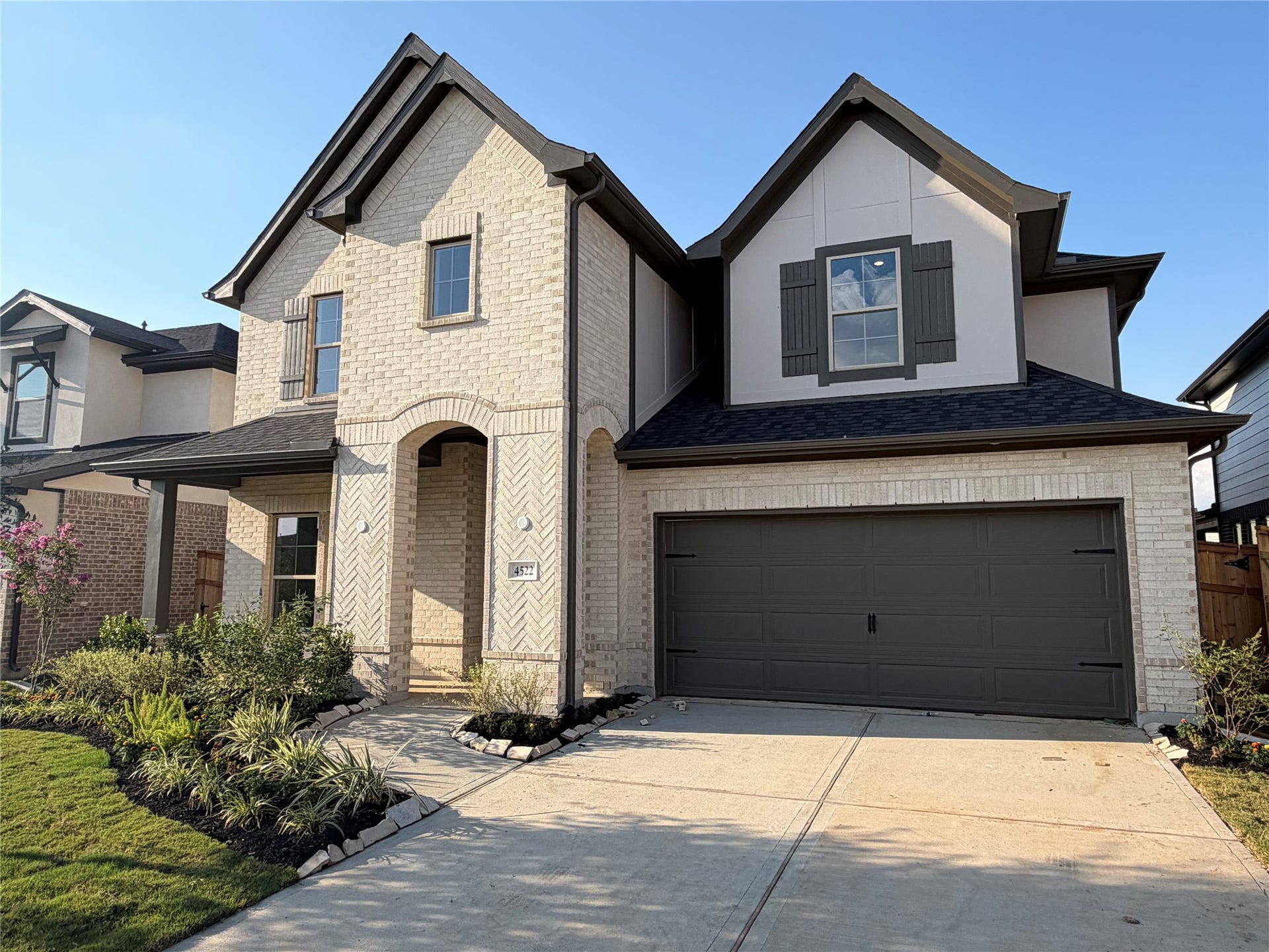 4522 Sunny Hazel Lane, Fulshear, TX 77441 Calming Views & Architectural Design