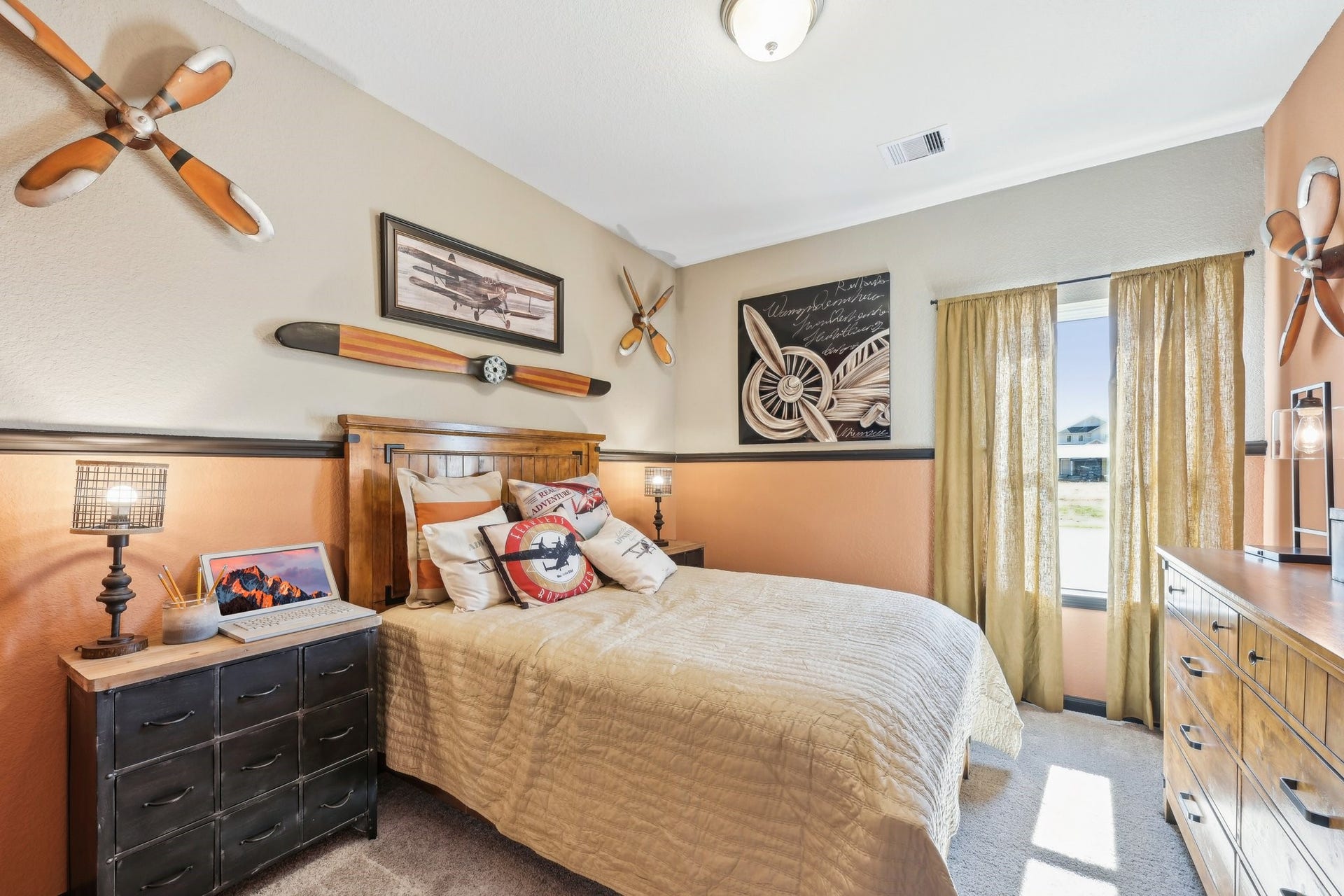 2831 Wind Cave Drive, Iowa Colony, TX 77583 Oakshire II- Bedroom 2. Sample image for illustration; upgrades, options, and colors may vary.