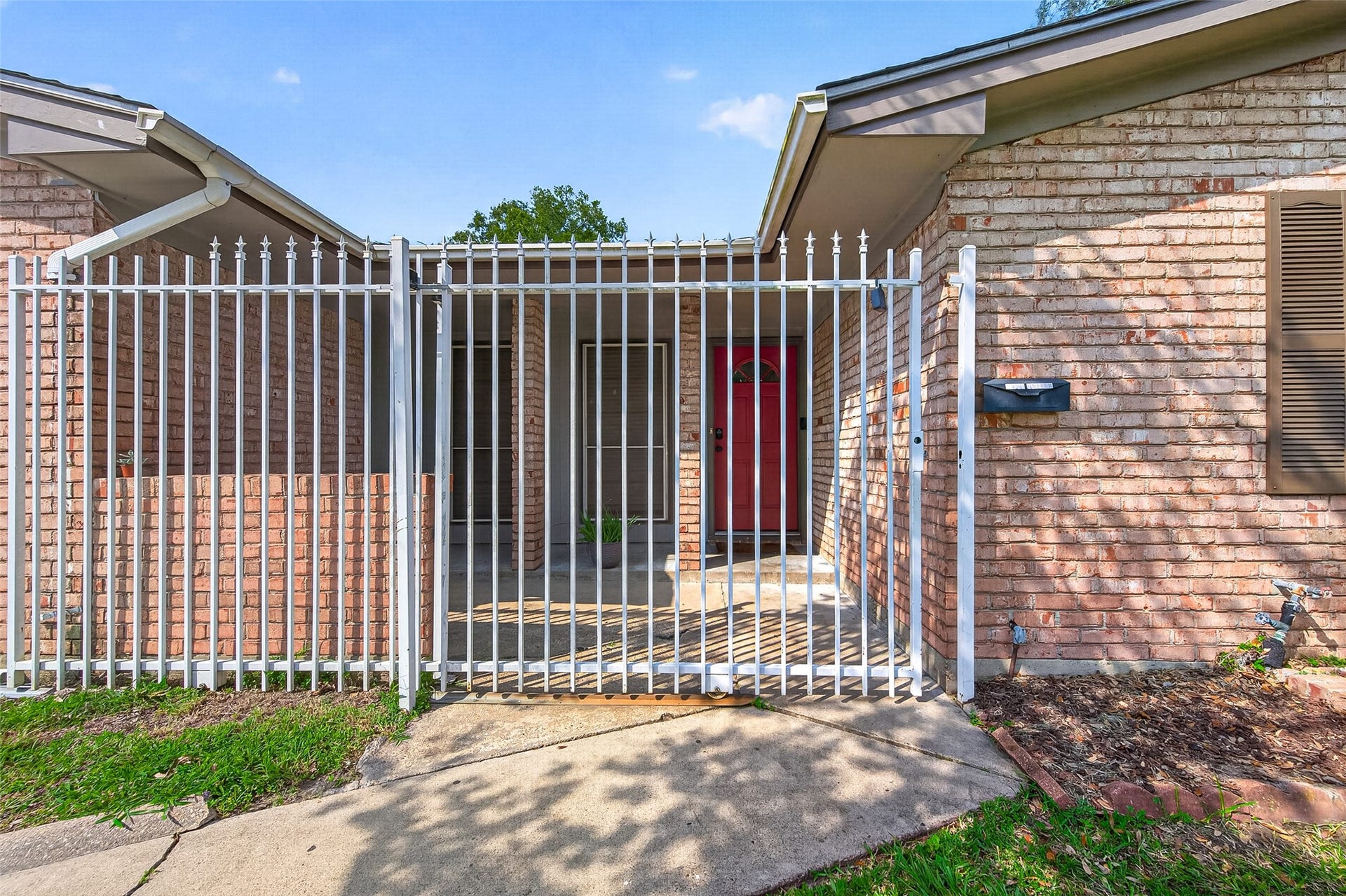 10635 Seaford Drive, Houston, TX 77089 10635 Seaford Drive, Houston, TX 77089