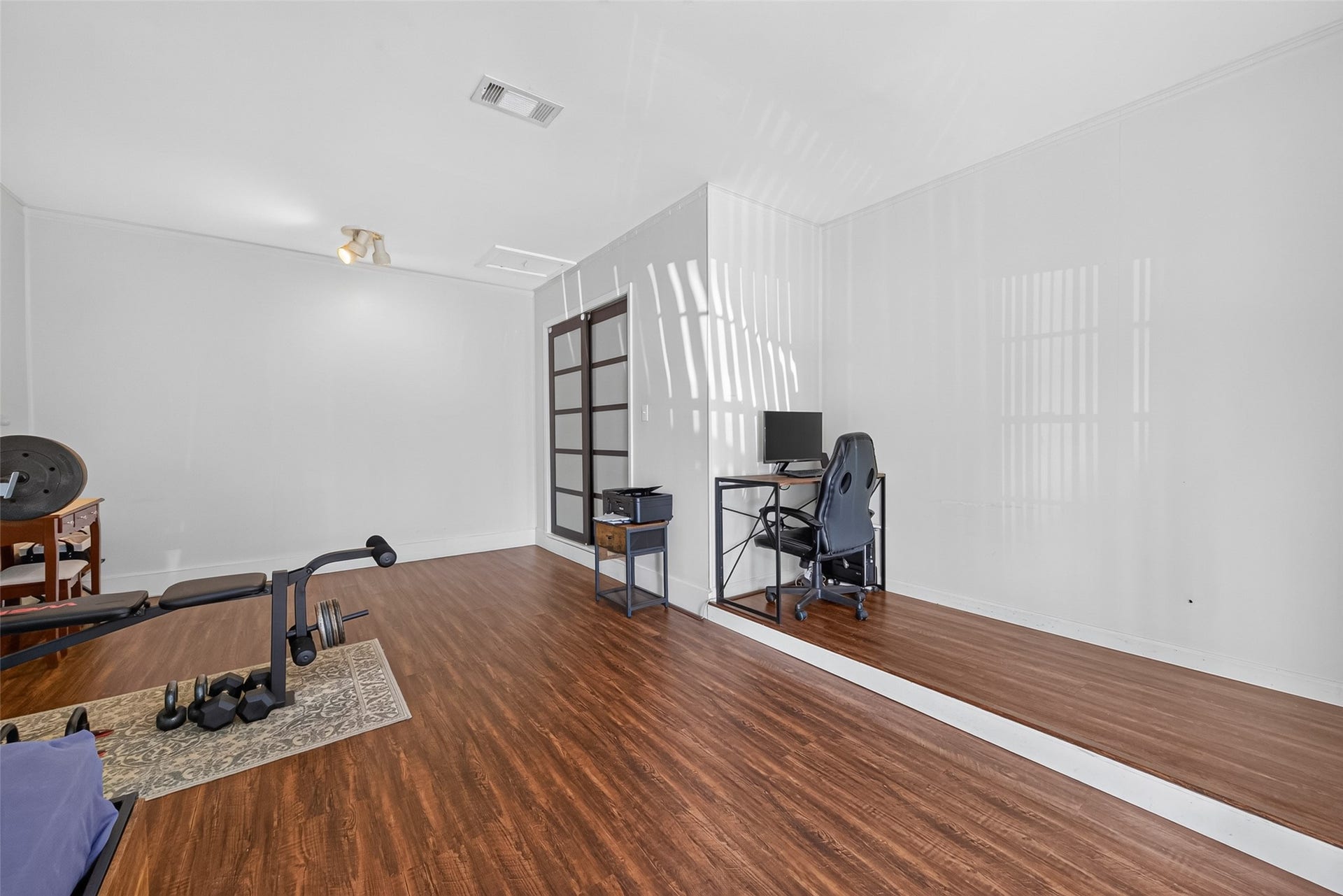 10635 Seaford Drive, Houston, TX 77089 10635 Seaford Drive, Houston, TX 77089