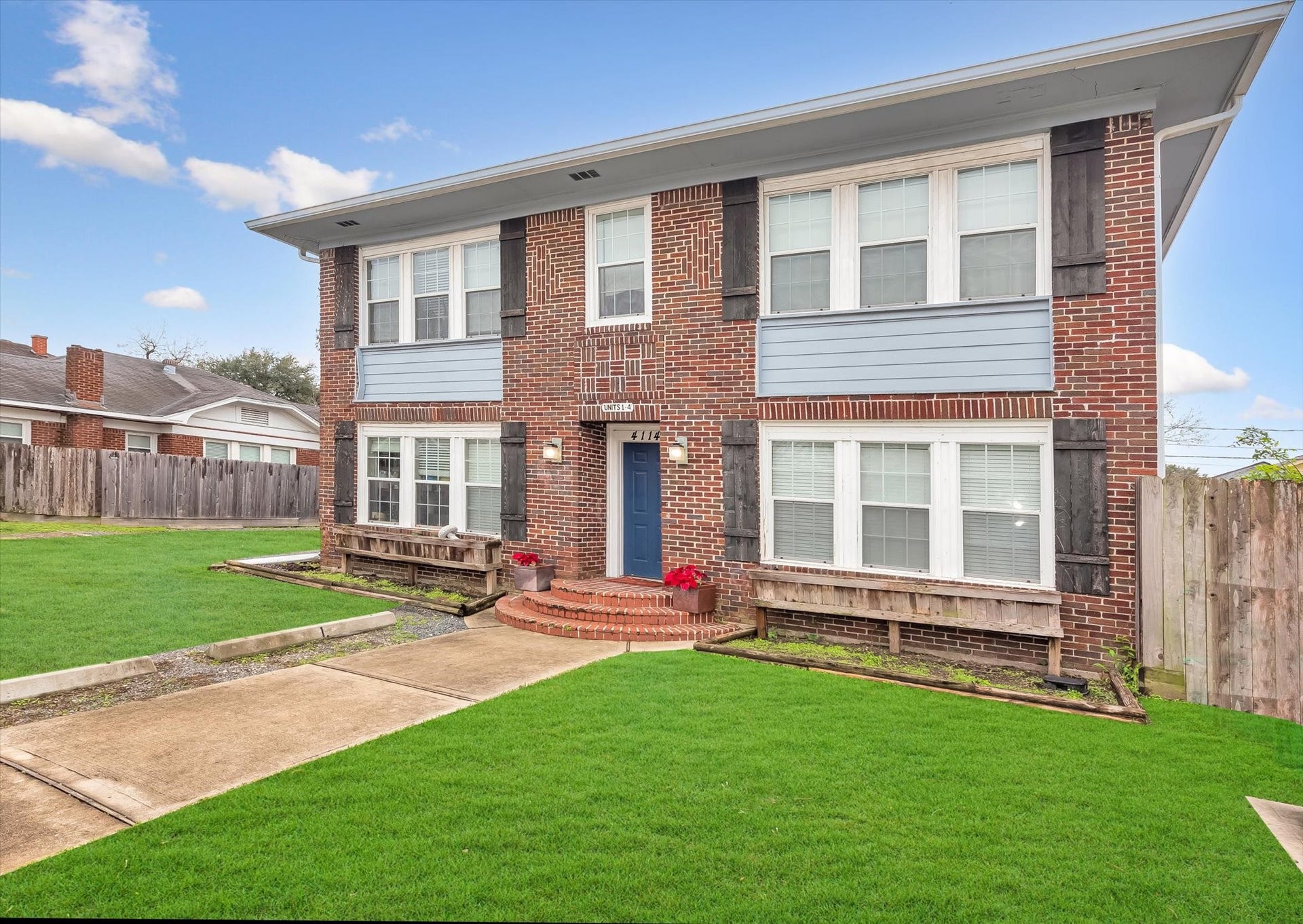 4114 Lamar Street, Houston, TX 77023 4114 Lamar Street, Houston, TX 77023