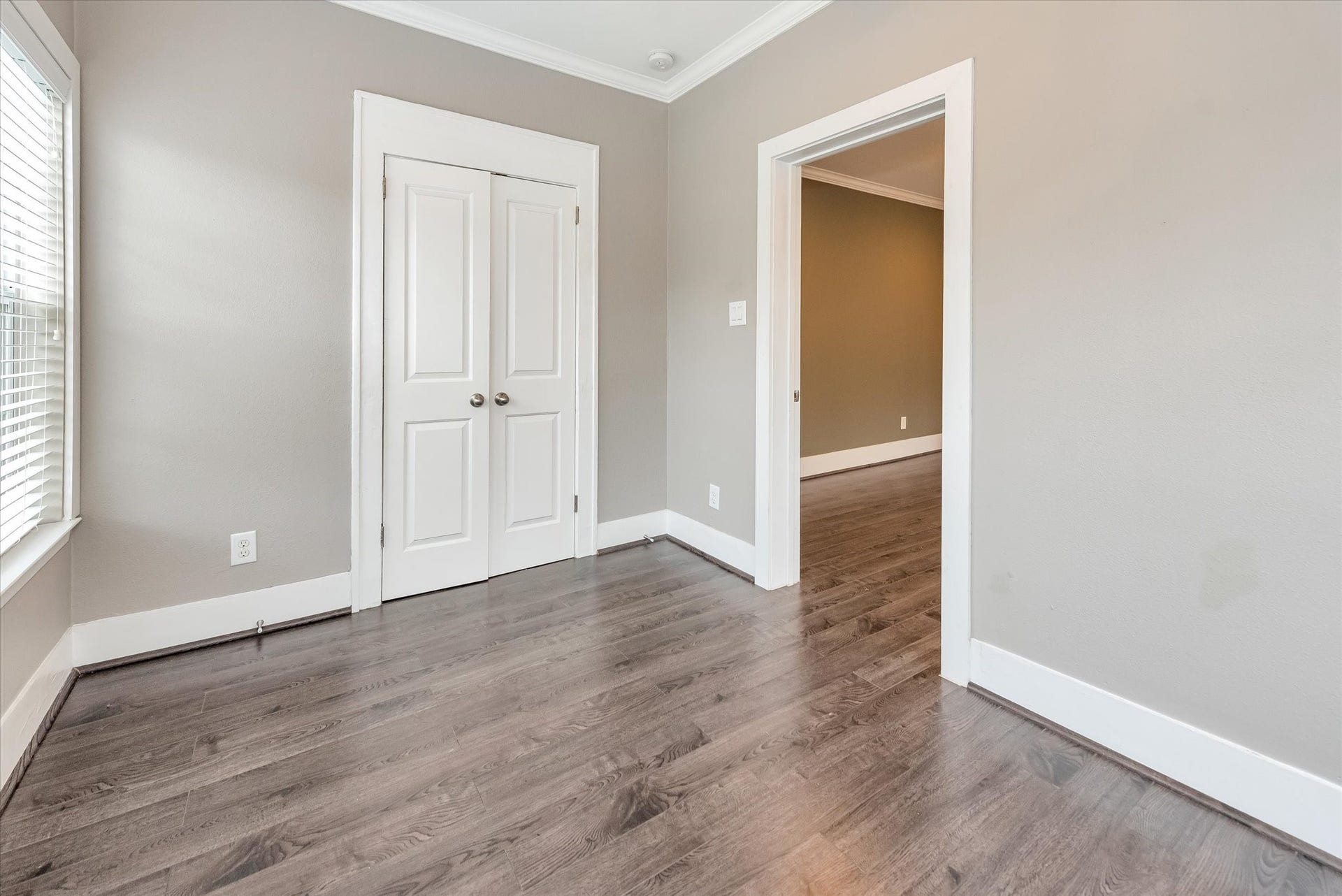 4114 Lamar Street, Houston, TX 77023 4114 Lamar Street, Houston, TX 77023