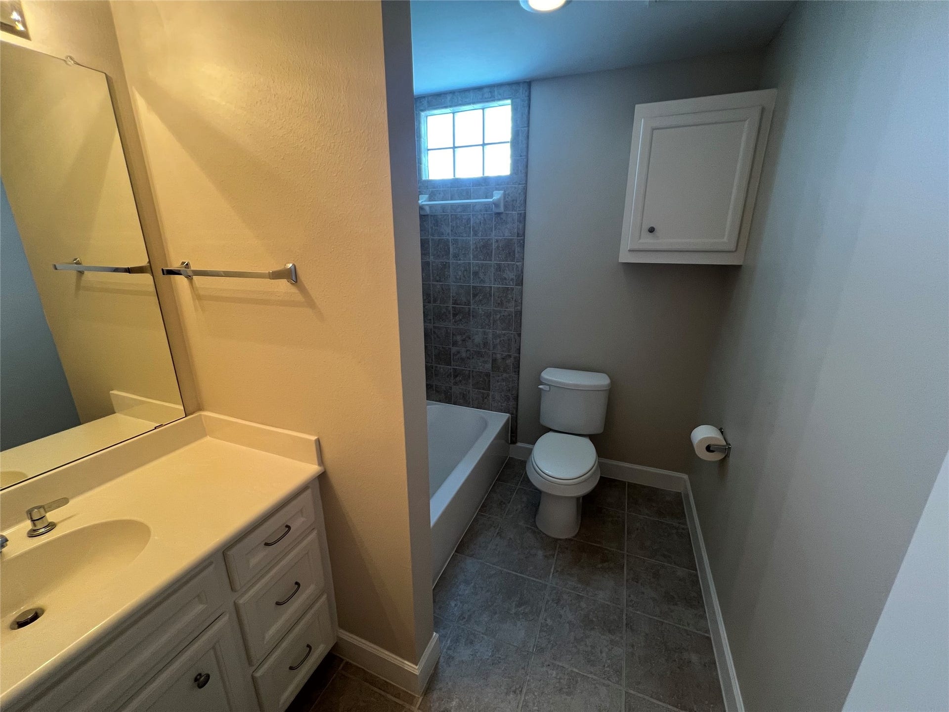 2710 Hullsmith Drive, #404, Houston, TX 77063 2710 Hullsmith Drive, #404, Houston, TX 77063