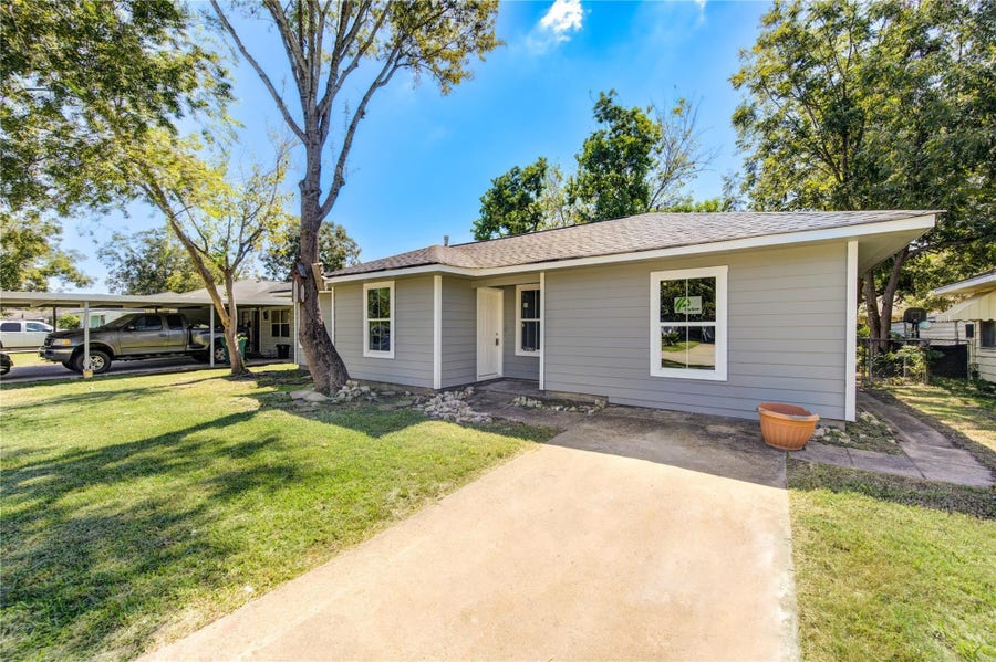 Property photo for 3304 Washington Street, Pasadena, TX