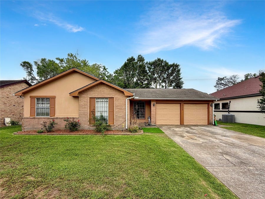 Property photo for 5223 Heathercrest Street, Houston, TX