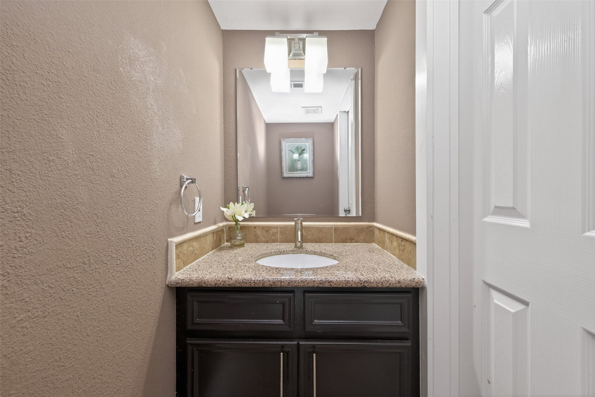 13703 Templar Lane, Sugar Land, TX 77498 13703 Templar Lane, Sugar Land, TX 77498