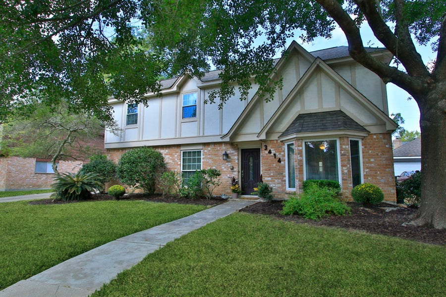 Property photo for 3414 Flickering Candle Drive, Spring, TX