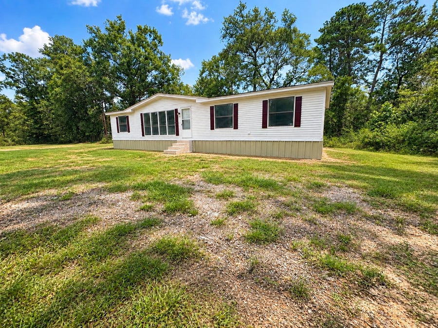Property photo for 17682 Deer Glen West Drive, Conroe, TX